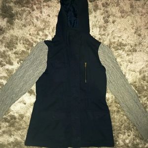 Francesca’s Knit grey sleeve navy blue jacket